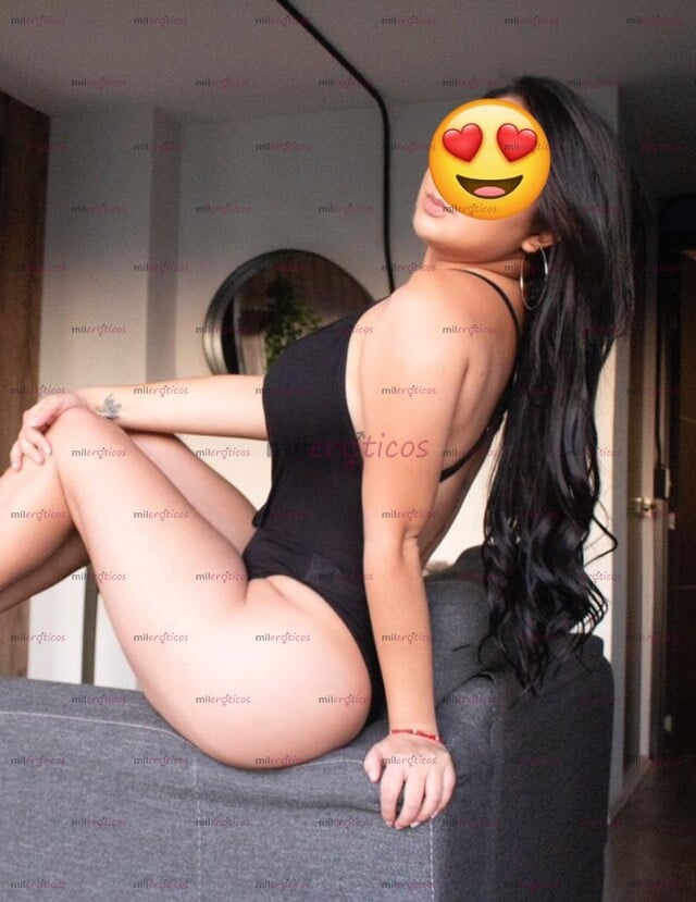 FOTOS DE SEXI COLOMBIANA CHAVITA VENTA DE PACK Y CONTENIDO HOT