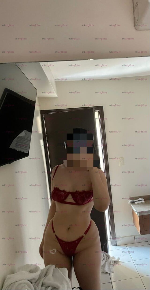 FOTOS DE HOLA SOY VICKI TENGO 22 AÑOS Y ME ENCUENTRO EN ENSENADA