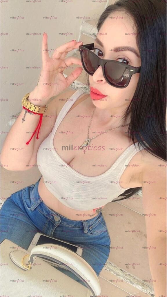 FOTOS DE HOLA SOY UNA CHICA ARDIENTE APRETADITA Y MUY RICA LALMAME