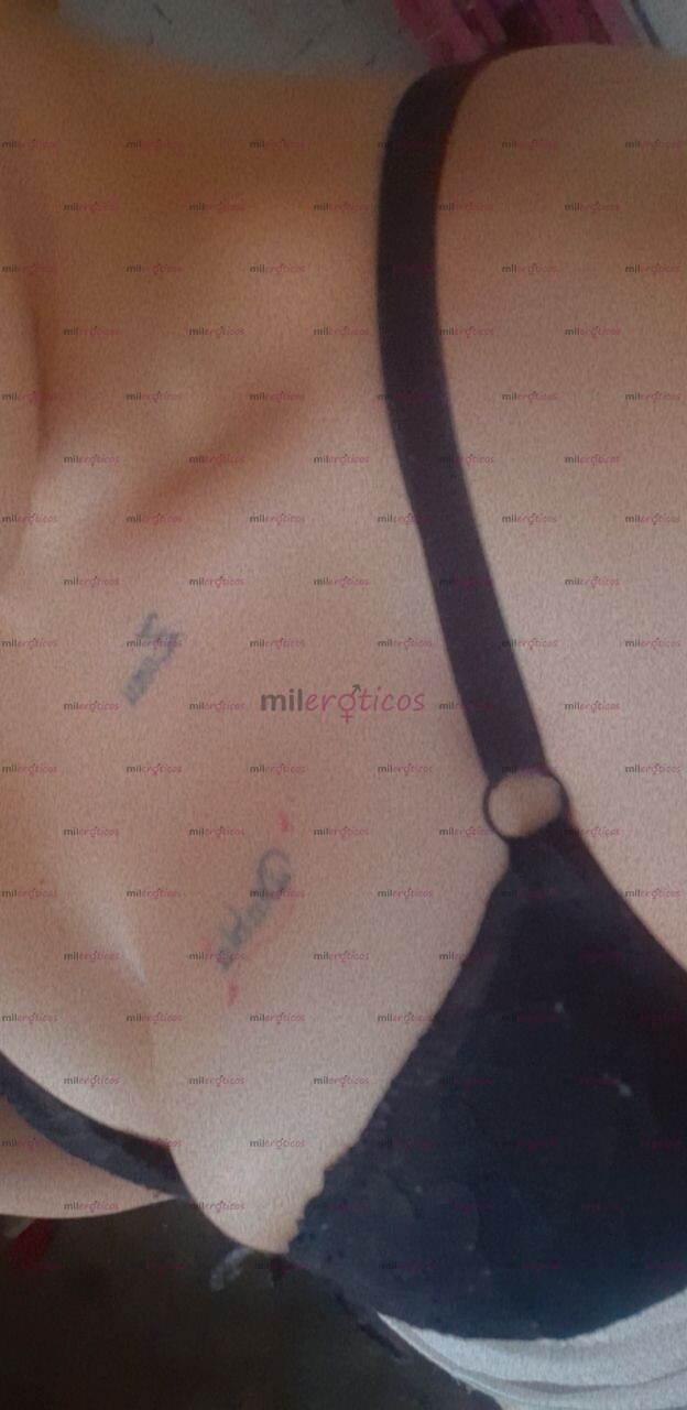 FOTOS DE SOY ALTA,RUBIA ,INTER Y ME ENCANTA RESIBIR DURO