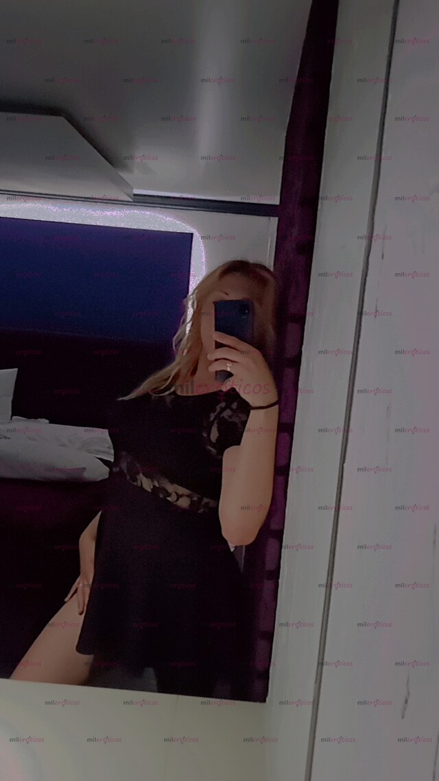 FOTOS DE SOY ALTA,RUBIA ,INTER Y ME ENCANTA RESIBIR DURO