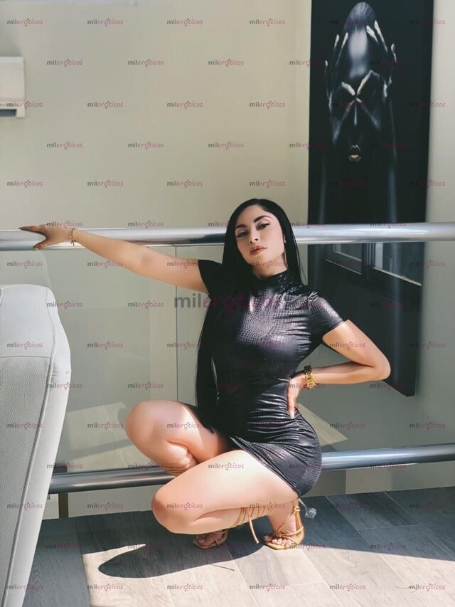 FOTOS DE ARLETTE EDECAN SUPER FRONDOSA DISPUESTA A COMPLACERTE