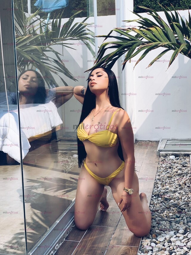 FOTOS DE ARLETTE EDECAN SUPER FRONDOSA DISPUESTA A COMPLACERTE