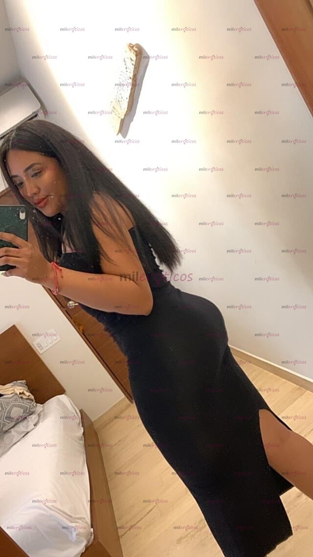 FOTOS DE TU MORENA CALIENTE CON GANAS DE SENTIRTE MUY ADENTRO Y Y DISFRUTA DE ESTE CUERPO