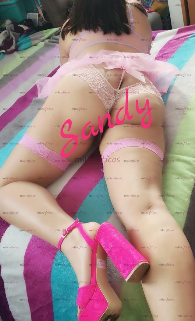 FOTOS DE HOLA SOY SANDY LA FAVORITA DE X AQUI SOY SUPER SEXIE Y CALIENTE DISFRUTA A MI LA