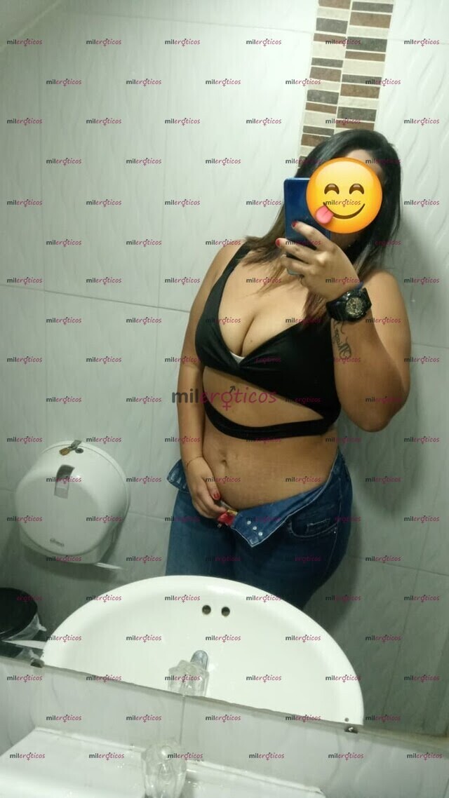 FOTOS DE HOLA AMOR ¿ COMO ESTAS ? , MI NOMBRE ES STEFANNY Y ESTOY AQUÍ PARA COMPLACERTE