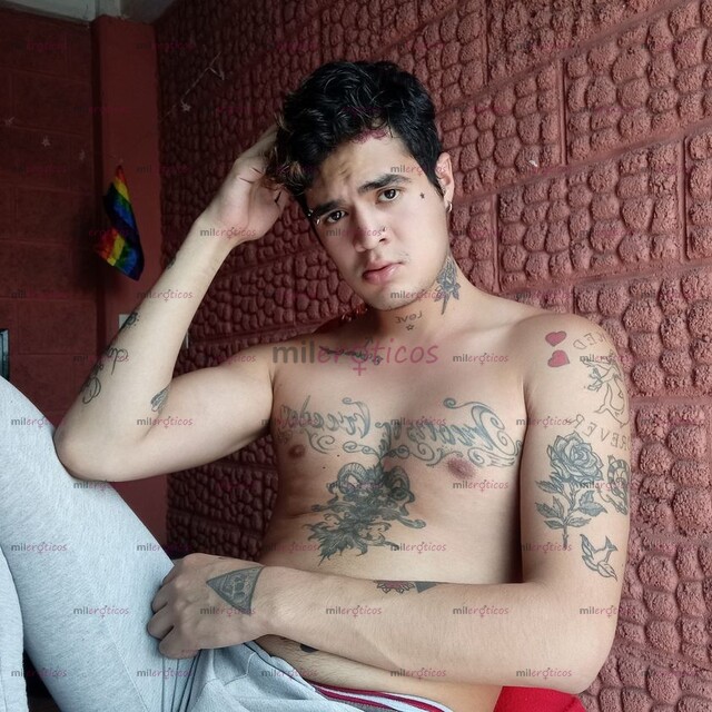 FOTOS DE UNIVERSITARIO, LENCERIA, TATUAJES, GYM, DIVERSIÓN, NALGON Y VERGON.