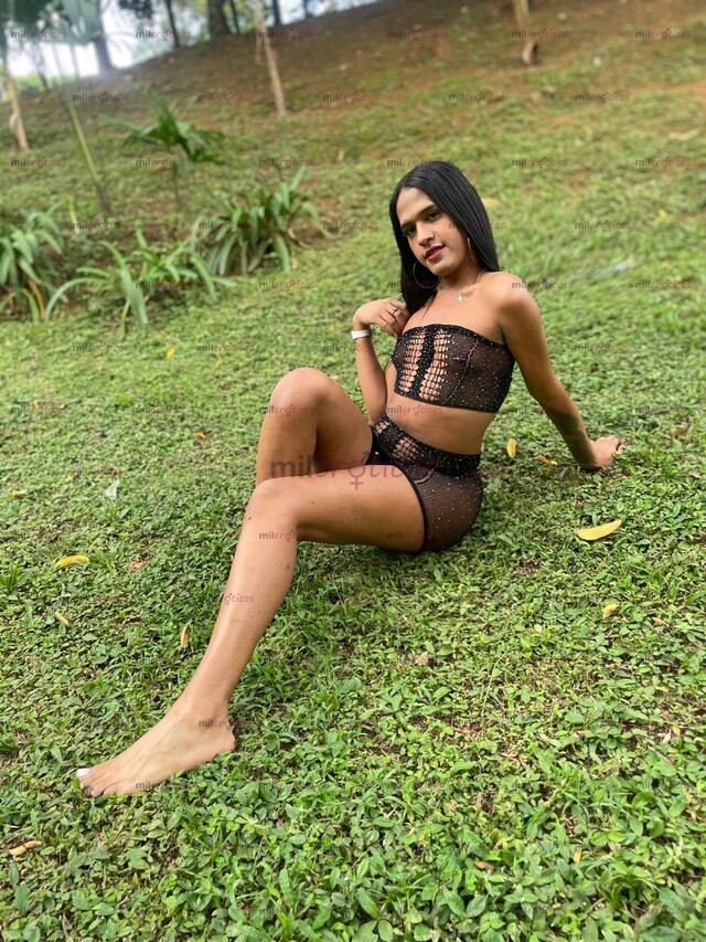 FOTOS DE MORENA EXOTICA ,TATUADA DE BUEN CUERPO Y SUPER COMPLASIENTE