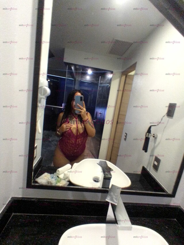 FOTOS DE NUEVA EN EL AMBIENTE SUPER HOT DISPONIBLE 24 7