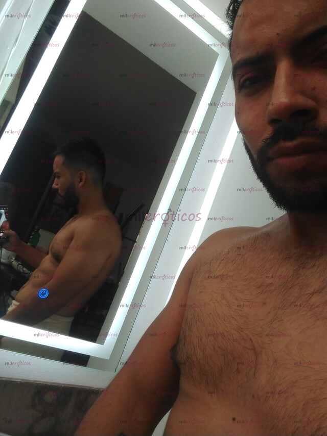 FOTOS DE POCOS DÍAS MACHO BISEXUAL LLENO DE LECHE PARA DARTE!! SERÍO