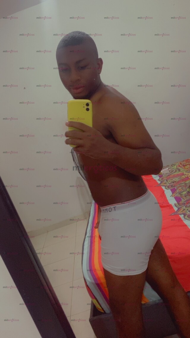 FOTOS DE JOVEN MORENO VETÓN COMPLACIENTE DE 23 CM DE PLACER