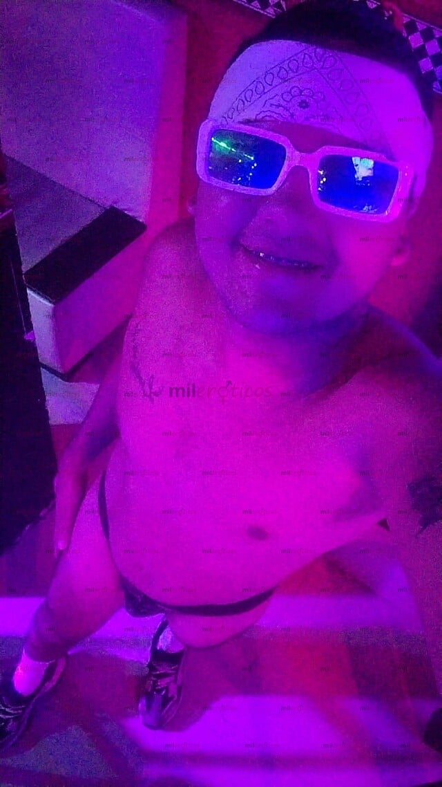 FOTOS DE VEN Y CUMPLE TUS FETICHES Y FANTASÍAS CONMIGO DISPUESTO A COMPLACERTE NO TE ARRE