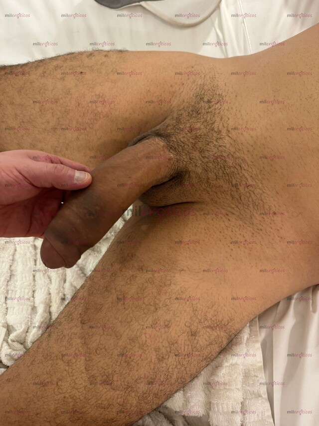 FOTOS DE VENEZOLANO MORENO ARRECHO, VERGON 21 CM ACTIVOOOOOOOOOOO FULL COMPLACIENTE