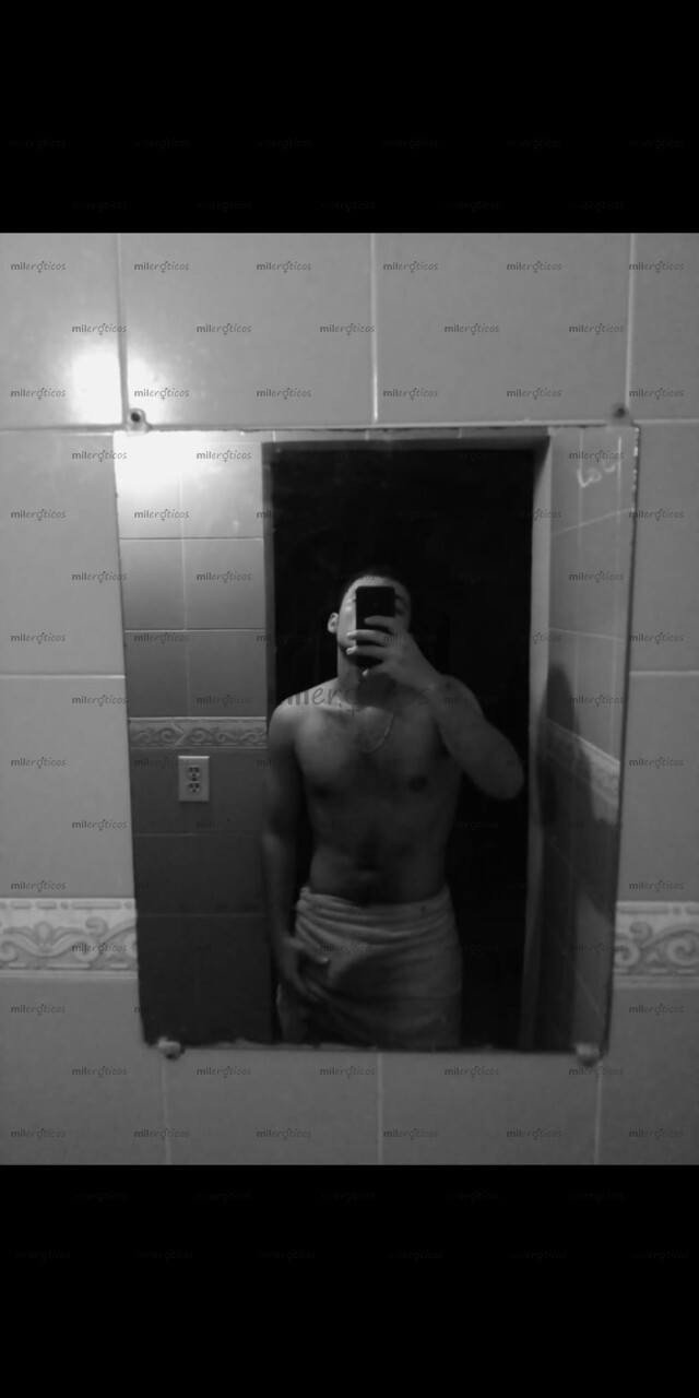 FOTOS DE CHICO HETERO MORBOSO QUE LE GUSTA DAR VERGA