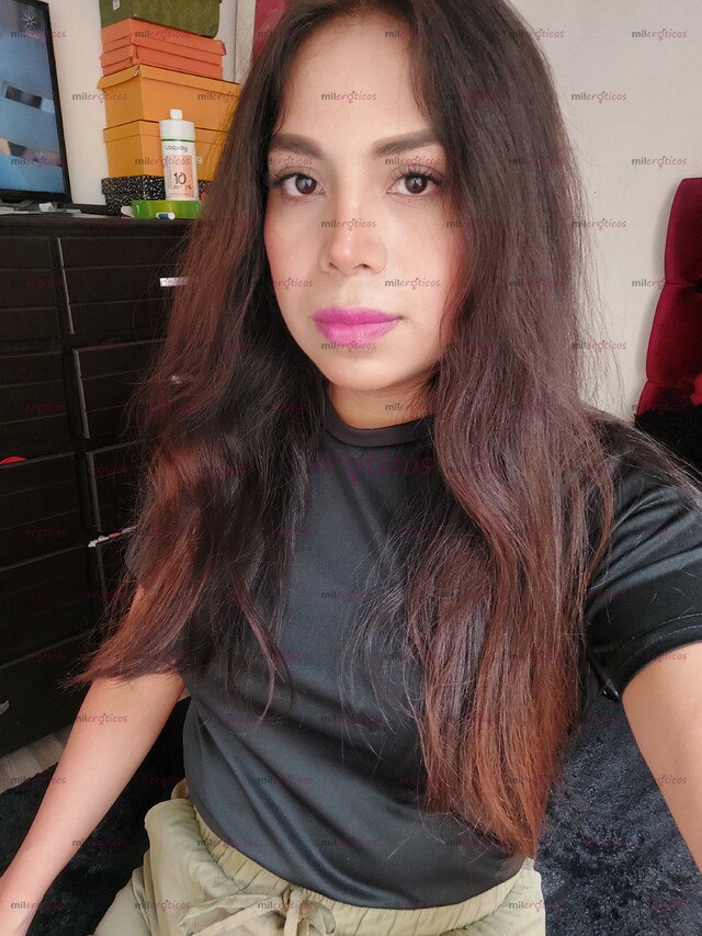 FOTOS DE ¡SPECIAL DEBUT! BELLÍSIMA TRANS PETIT! DISPONIBLE