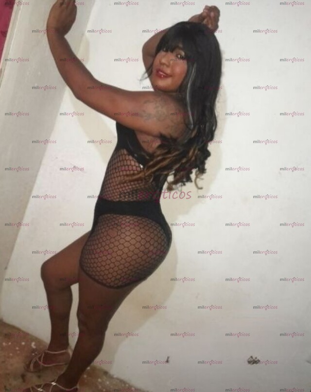 FOTOS DE MASTURBATE CONMIGO MORENA GRANDE TETAS Y CULO MI SERVICIO SOLO VIRTUAL.