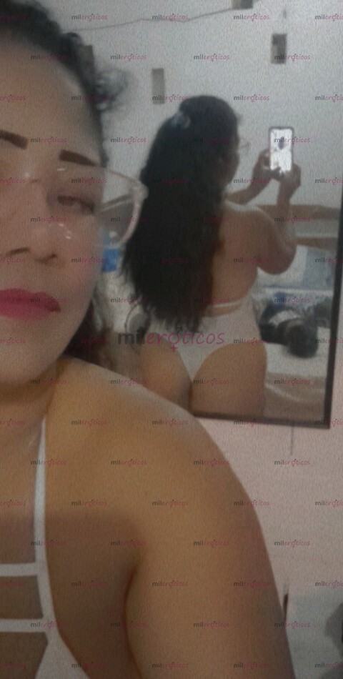 FOTOS DE NATACHA PELI NEGRA MORENA NALGONA TROZUDITA CONPLACIENTE RICA CON UN ORAL