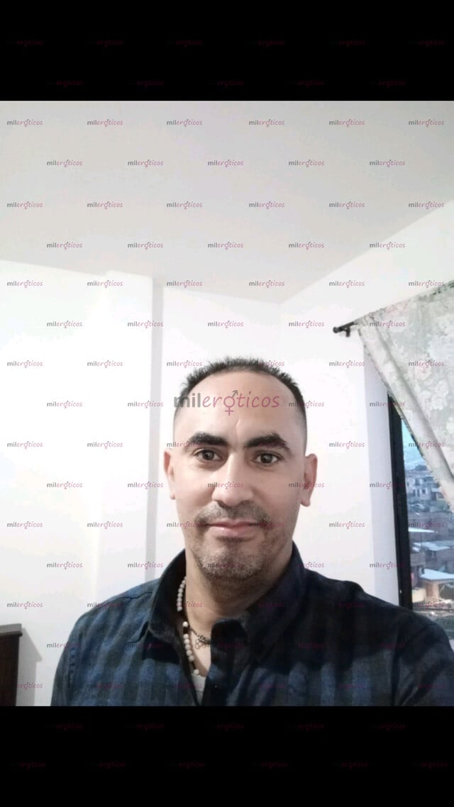 FOTOS DE ME OFRESCO A PAREJAS PARA TRÍOS . COMPLASCO TU ESPOSA NOVIA O AMIGOVIA