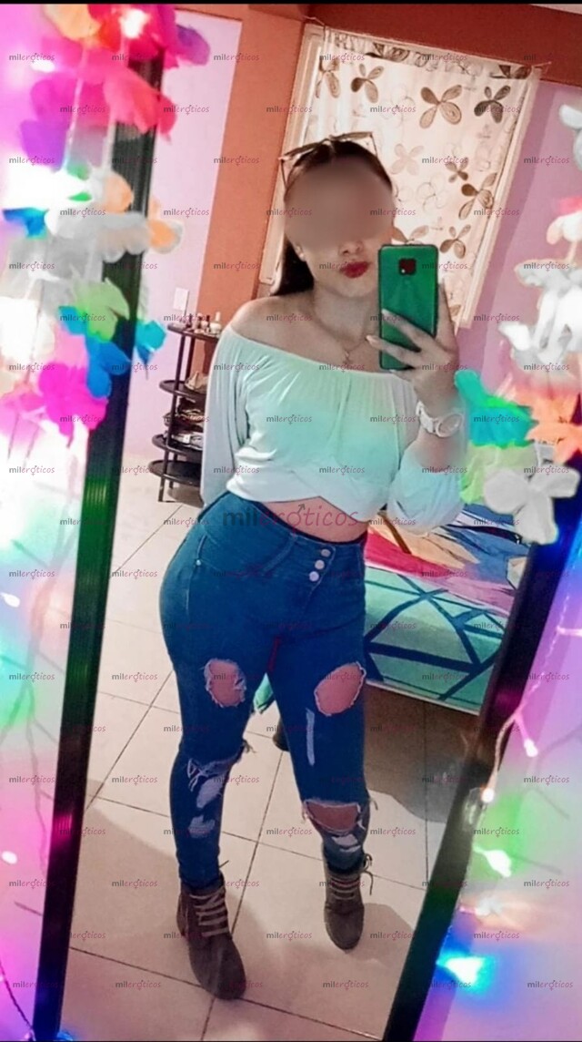 FOTOS DE SOY KARELY Y PUEDO SATISFACERTE COMPLETITO Y CUMPLIR TUS FANTASIAS.