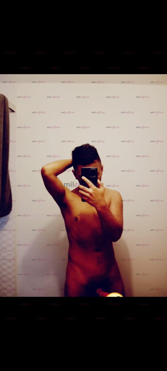 FOTOS DE JOVEN DE 23 AÑOS FULL ARRECHO Y FULL MORBOSO