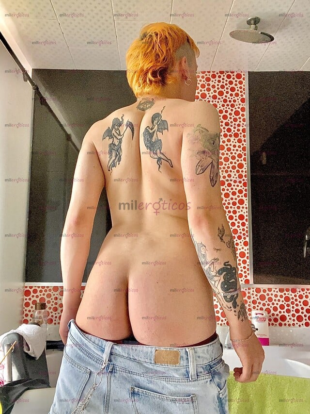 FOTOS DE JOVEN CALIENTE Y MUY ARRECHO DISPUESTO A HACERTE PASAR INCREÍBLE