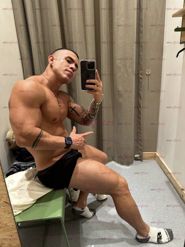 FOTOS DE ANDERSON XL, COLOMBIANO DEPORTISTA Y MUY VARONIL.