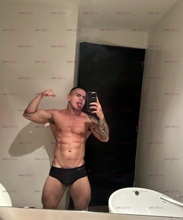 FOTOS DE ANDERSON XL, COLOMBIANO DEPORTISTA Y MUY VARONIL.