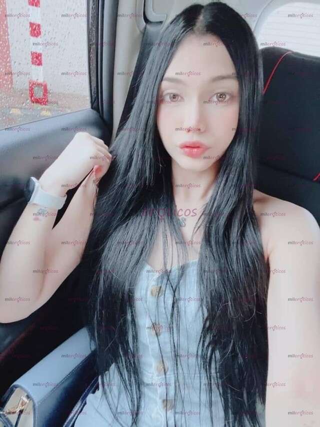 FOTOS DE BIENVENIDO AL PARAÍSO DEL PLACER Y LA SEDUCCIÓN, DADO POR UNA BELLA MUJER ALTA D