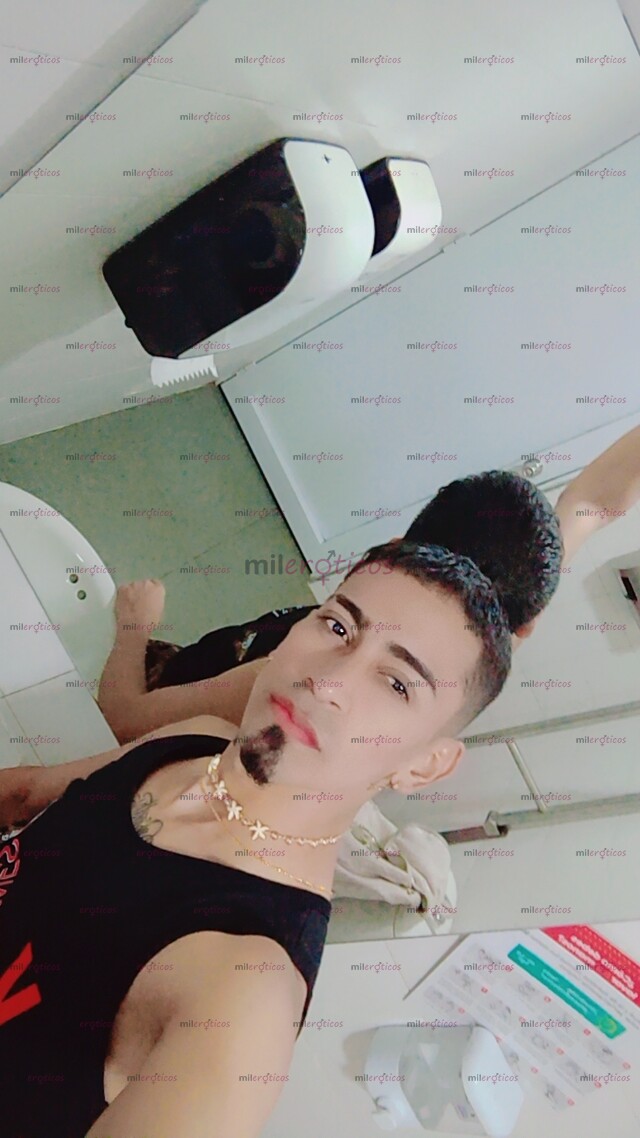 FOTOS DE SOY UN CHICO FETICHISTA MORBOSO COMPLACIENTE