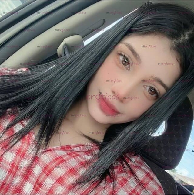 FOTOS DE BIENVENIDO AL PARAÍSO DEL PLACER Y LA SEDUCCIÓN, DADO POR UNA BELLA MUJER ALTA D