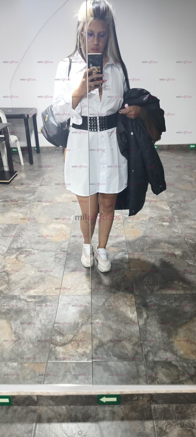 FOTOS DE SOY UNA MAMACITA CALIENTE CON GANAS DE COMPLACERTE Y TENGO 23 AÑITOS.