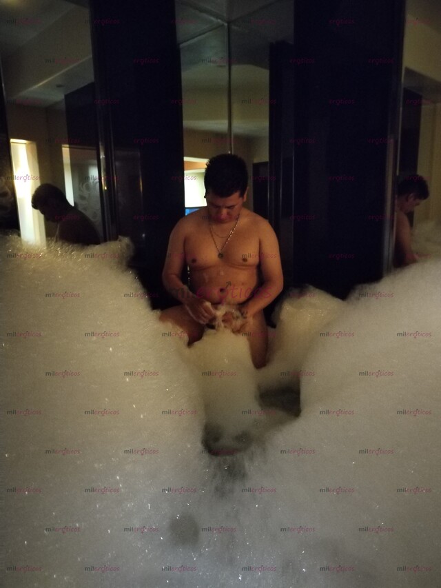 FOTOS DE JOVEN VARONIL (HETERO) ACTIVO, COMPLACIENTE Y CALIENTE