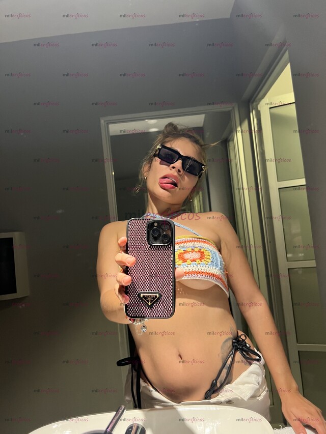 FOTOS DE HERMOSA COLOMBIANA LLENA DE MUCHA SENSUALIDAD Y PLACER