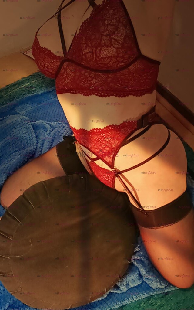 FOTOS DE DANIELA BELLA Y COMPLACIENTE MUJER ME ENCANTA SATISFACER APARTA 3202230323