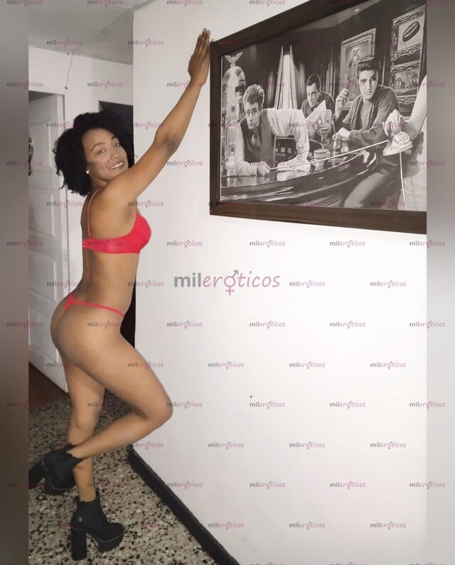 FOTOS DE SOY UNA NEGROTA ALTA RICA CUQUITA CERRADITA DISPONIBLE PARA YA
