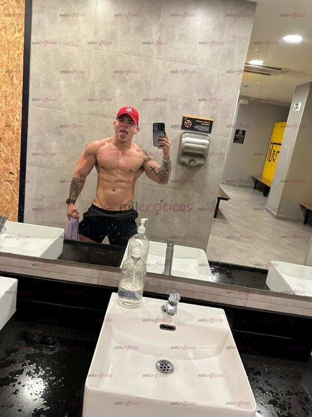 FOTOS DE ANDERSON, COLOMBIANO ACTIVO XL, VARONIL Y DEPORTISTA