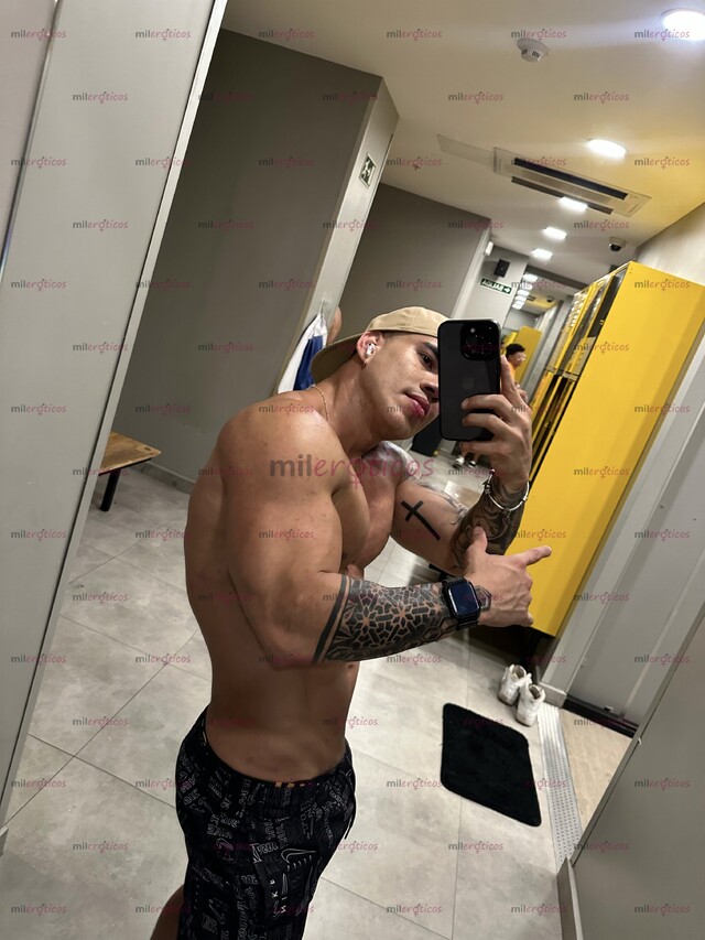 FOTOS DE ANDERSON, COLOMBIANO ACTIVO XL, VARONIL Y DEPORTISTA