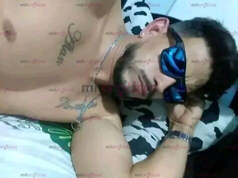 FOTOS DE HOMBRE SEXI DOTADO 100 X CIENTO ACTIVO Y COMPLACIENTE