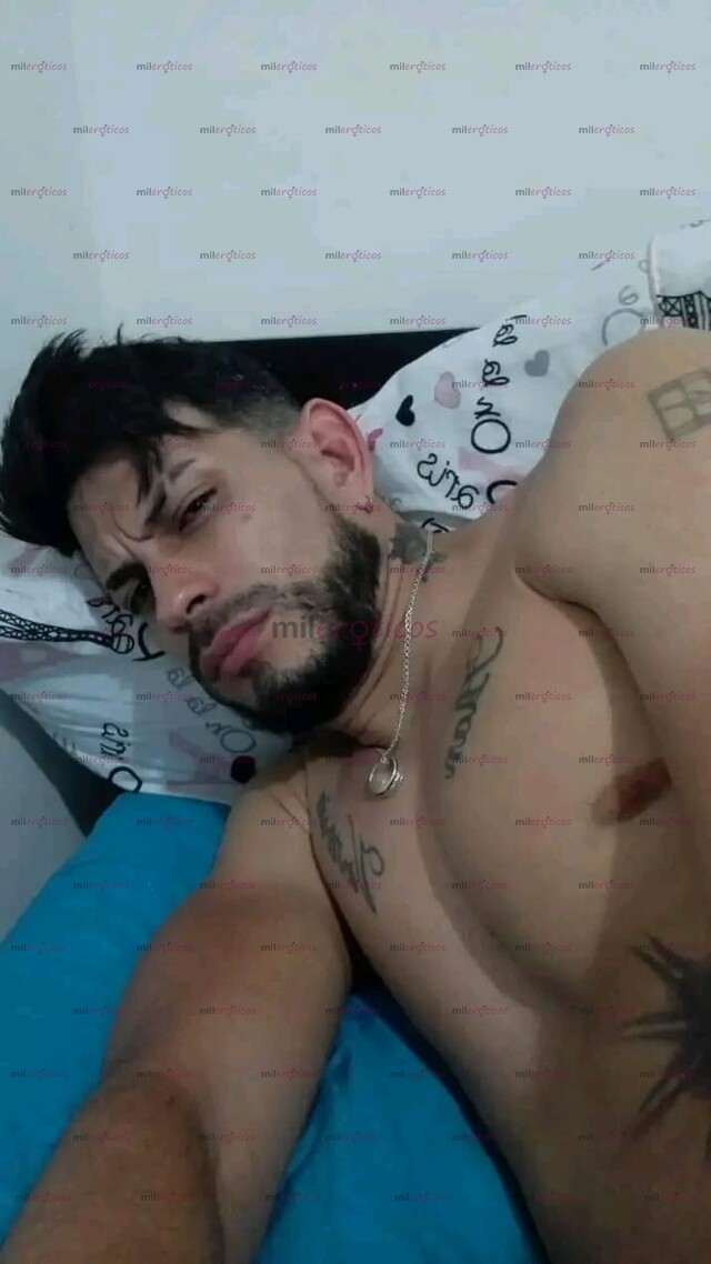 FOTOS DE HOMBRE SEXI DOTADO 100 X CIENTO ACTIVO Y COMPLACIENTE