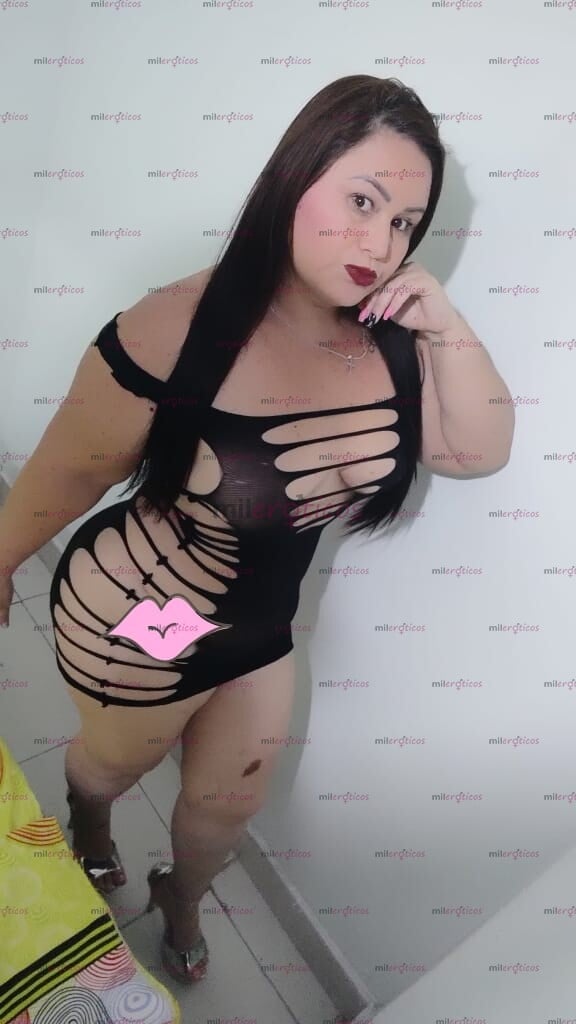 FOTOS DE RICA CULONA PIDIENDO MONDA A GRITOS CON CHUPADETA EN EL CULO