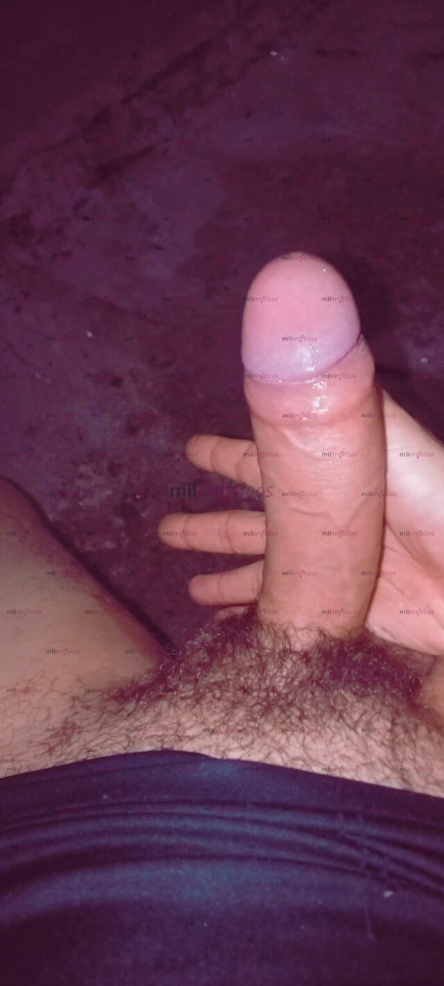 FOTOS DE MAN SERIO RESERVADO DISPUESTO A COMPLACERTE,
