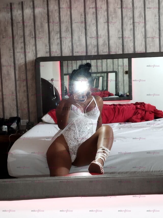 FOTOS DE MI POSICIÓN FAVORITA SON LA DEL PERRITO Y LA DEL 69 , VEN Y COGEME , MOJAME TODA