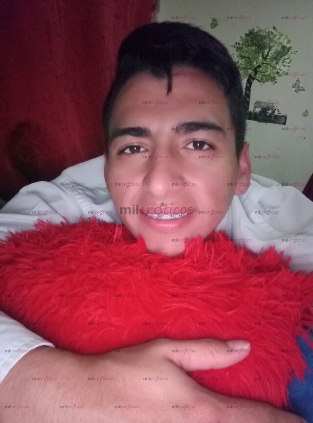 FOTOS DE SOY UN CHICO AMABLE, CARIÑOSO, RESPETUOSO, SINCERO, ALEGRE Y CON HUMILDAD.