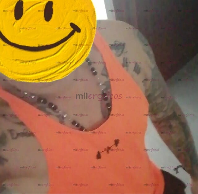 FOTOS DE GIGOLO BIEN DOTADO DISPUESTO A COMPLACER TUS FANTASIAS NO TE ARREPENTIRAS