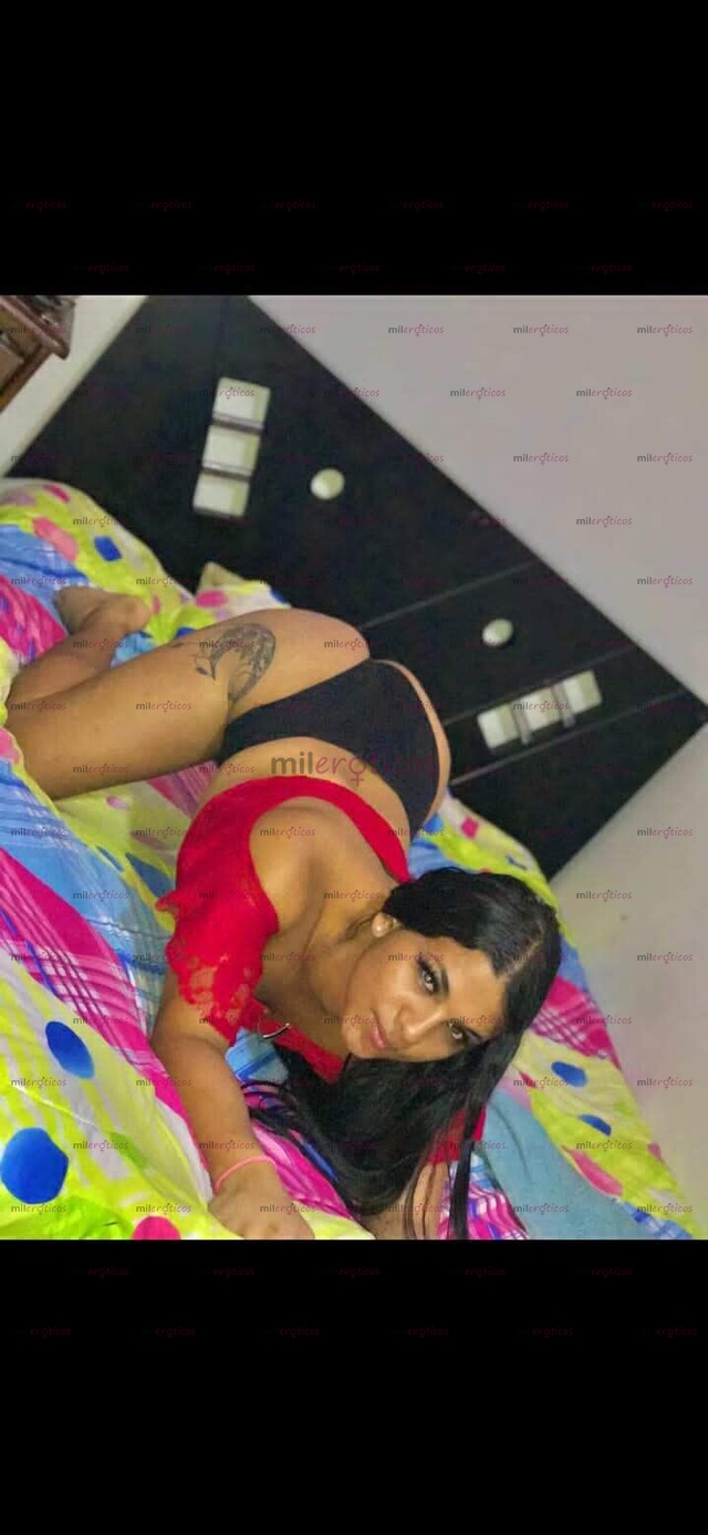 FOTOS DE ATRACTIVA Y DOTADA SOLO PARA HOMBRES DE BUENOS GUSTOS