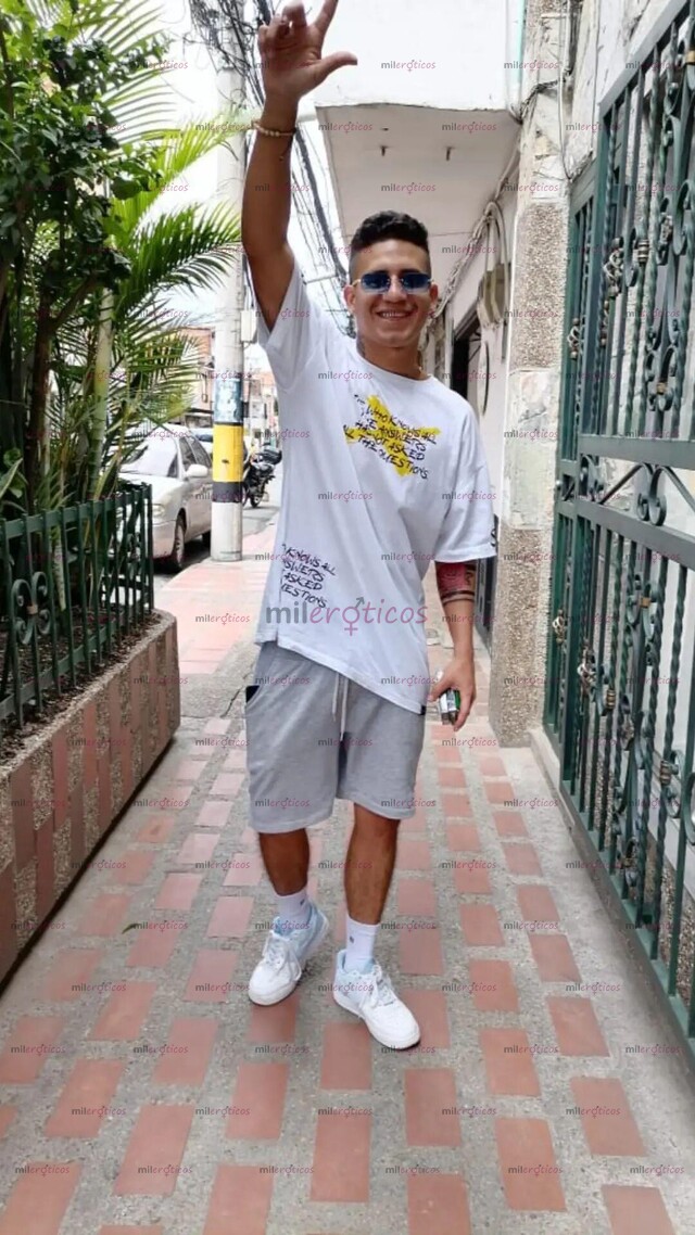 FOTOS DE CICHO SERIO ASEADO DISCRETO UN CABALLERO DE 21