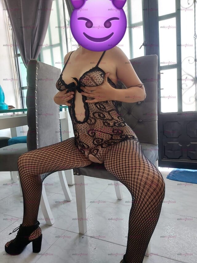 FOTOS DE KARINA 3143690321 HERMOSA EXOTICA NUEVA EN VILLAVICENCIO