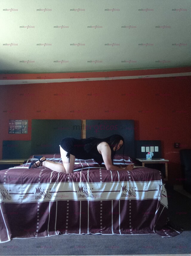 FOTOS DE DIANA CHAPARRITA BIEN ZORRITA Y PUTONA ADICTA AL SEMEN