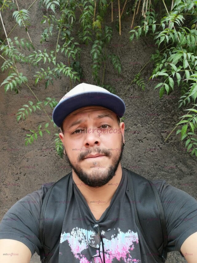 FOTOS DE NORTEÑO ACTIVO. 20 CM COMPAÑIA MASAJE SEXO (ENG ESP)
