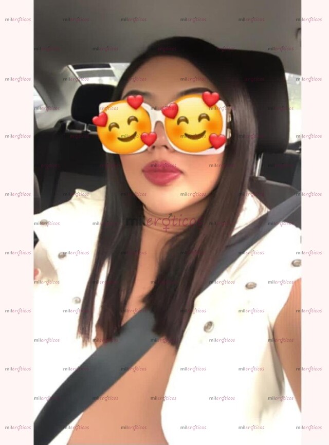 FOTOS DE MUCHA SENSUALIDAD EN UNA CACHONDA Y TRAVIESA CHICA MUY ARDIENTE Y COMPLACIENTE